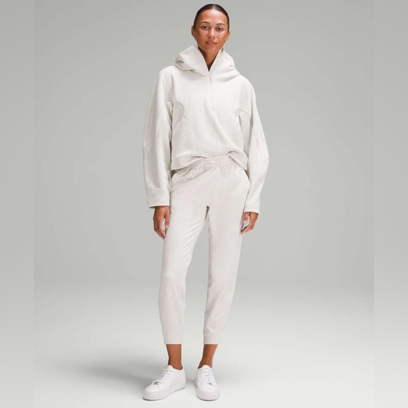 Lululemon “Bone” Soft Jersey Classic Jogger - Picture 2 of 6